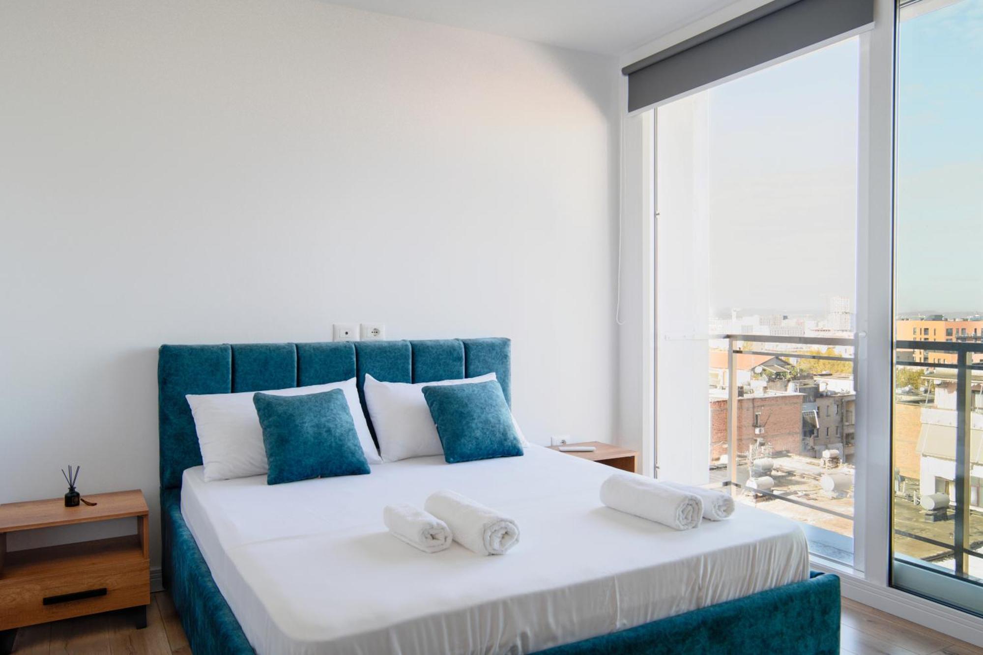 Urban Serenity City Skyline View Apartment 1 地拉那 外观 照片